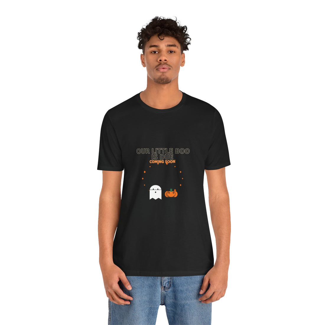 Pregnancy announcement shirt lifestyle model